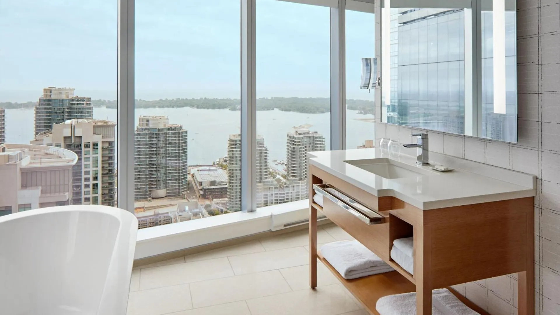 Delta Hotels By Marriott Toronto